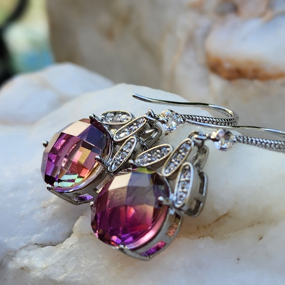 Classic Lightweight Earrings Floral Design Platinum Plated Pink Diamond Cut